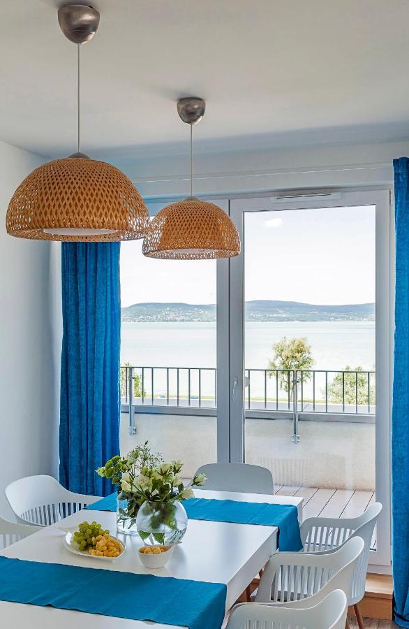 Blue Apartments 巴拉通雷勒 外观 照片